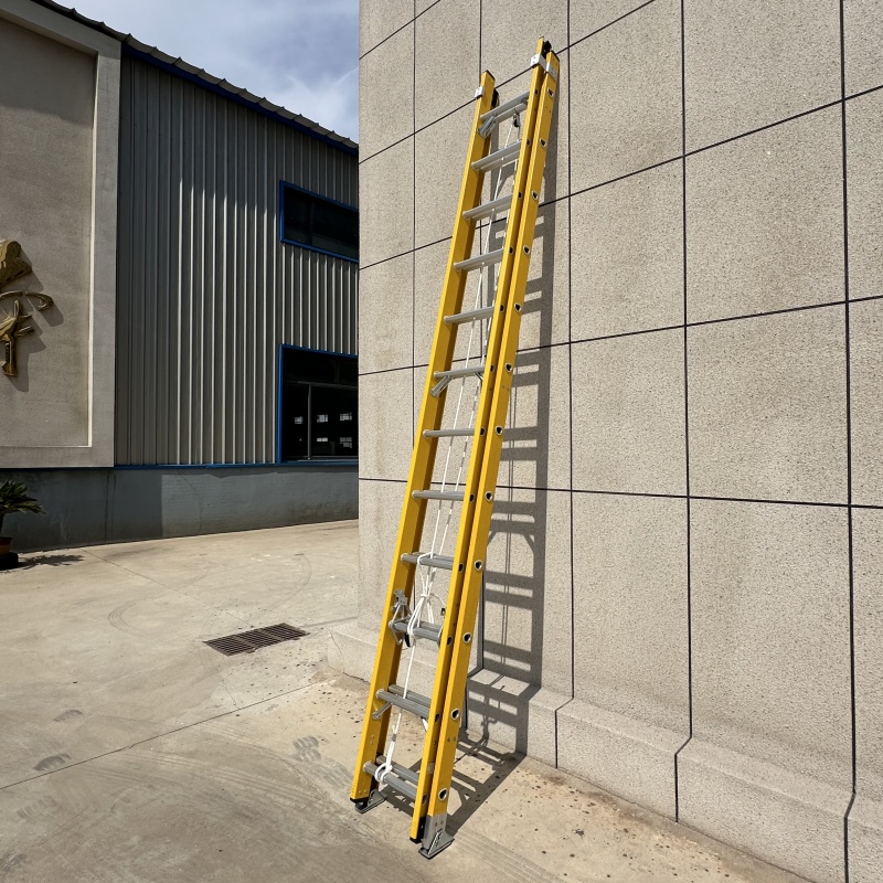 Insulated Fiberglass Extension Ladder