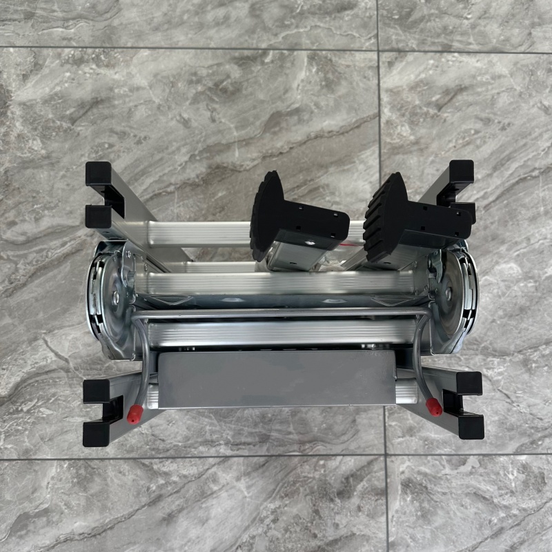Small Hinge Lightweight Aluminum Ladder