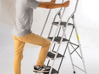 //inrorwxhlqrqlo5p.ldycdn.com/cloud/lkBpqKjjlmSRpkjmmiorjp/Aluminum-Step-Ladders.png
