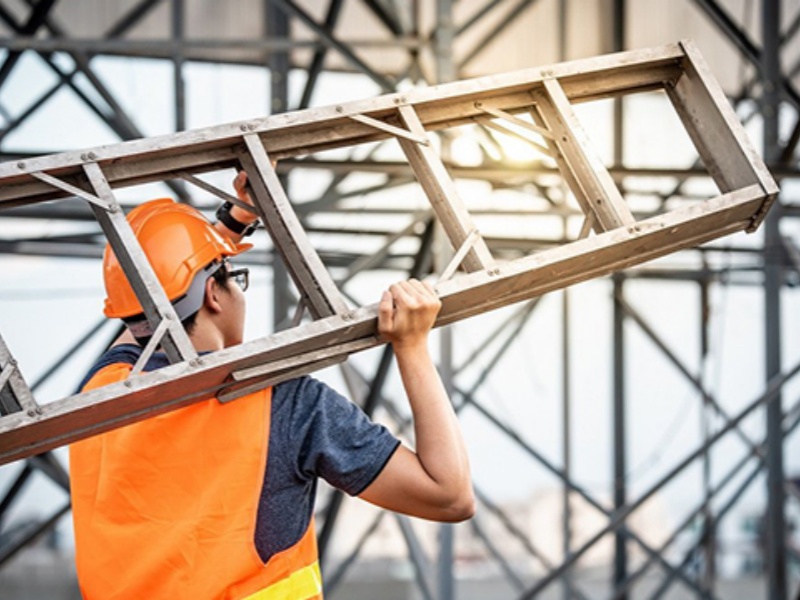 Fiberglass Ladder 03